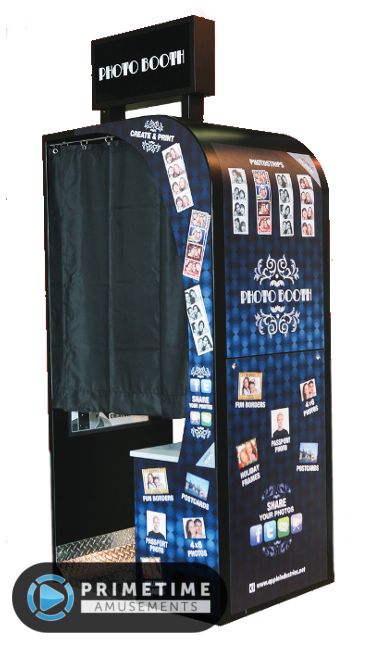 Face Place Sapphire Photo Booth by Apple Industries