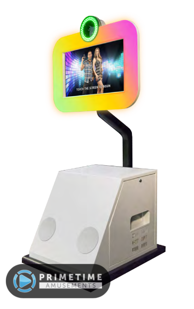 Face Place Photo Studio photo booth by Apple Industries